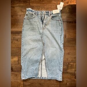 Abercrombie & Fitch denim midi skirt